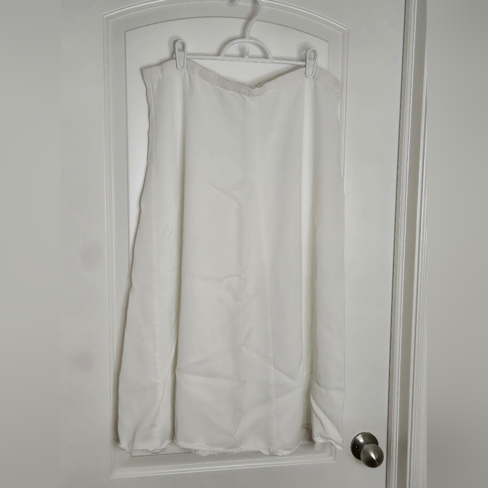 107. Pendleton | White Tencel A‑Line Maxi Skirt with Front Tie – Size Medium